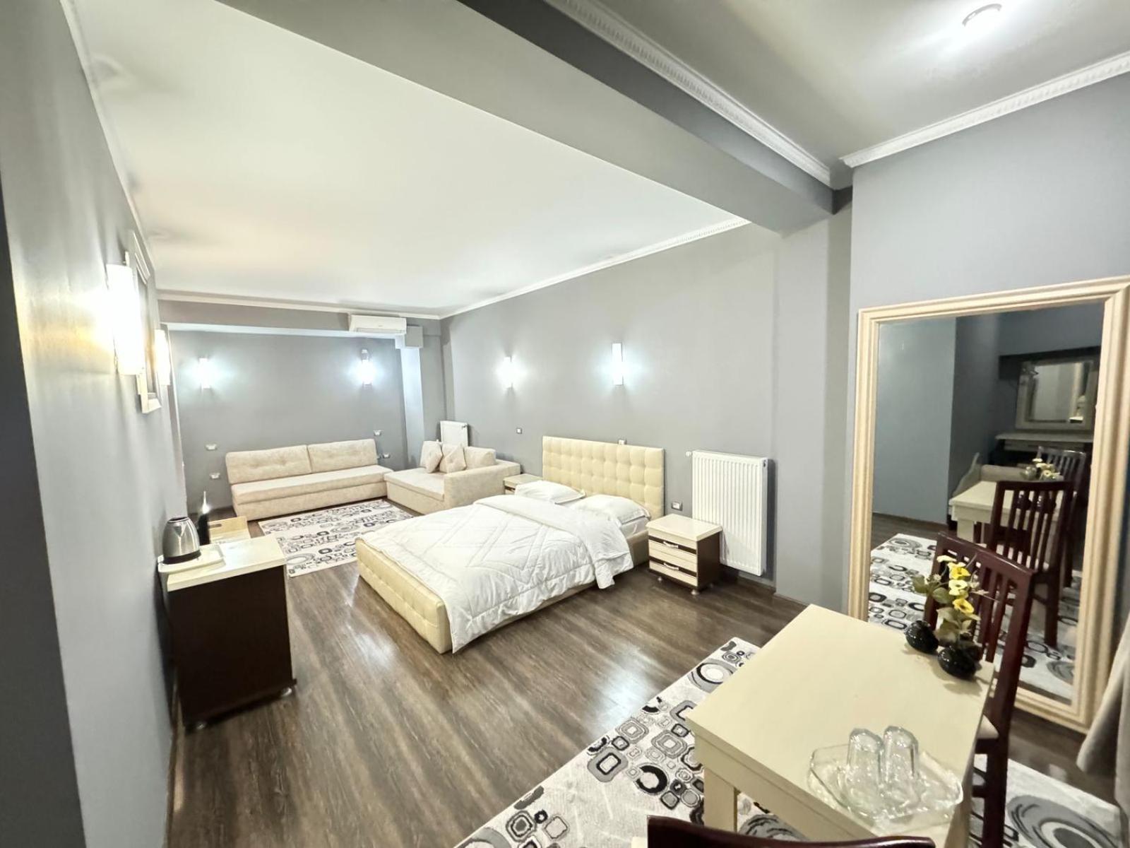 Hotel Kocibelli POOL&SPA Korce Eksteriør billede